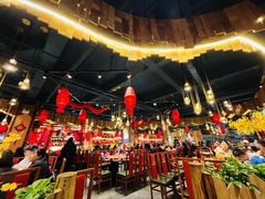 -老滇山寨•云南特色菜•地方菜•民族风情歌舞表演(金碧店)