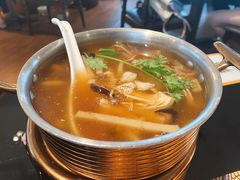 野生竹荪蘑菇汤-simply thai天泰(静安嘉里中心店)