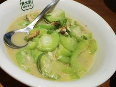 -费大厨辣椒炒肉(万家丽一店)