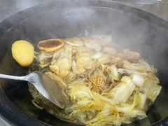 -屯老二农家铁锅炖·行业领军者(梅江店)