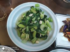 -临街徽菜馆·正宗黄山味