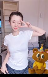 -虫二·专注健康烫染沙龙