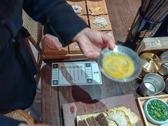 -银米·云南传统过桥米线(双廊黑金冠店)