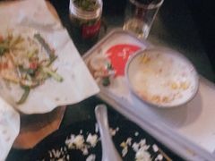 -何师烧烤Pro ·江湖川菜·小龙虾·精酿(太古里旗舰店)