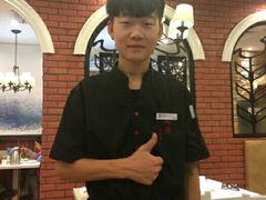 -闫府私房菜(经四路万达店)