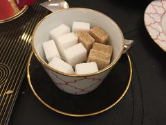 -Salon de The de Joel Robuchon(外滩18号店)