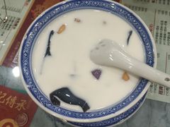 -赵记传承特色牛奶甜品(泉城广场店)