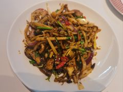 -孙家外婆•长春地标美食新名片(吾悦广场店)