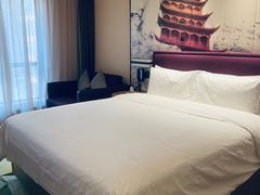 -兰州步行街希尔顿欢朋酒店