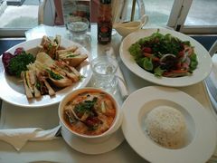-Fern Forest Cafe