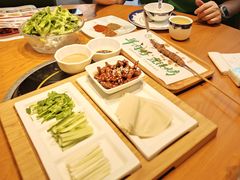 -娜仁图雅蒙古美食村(33小镇店)