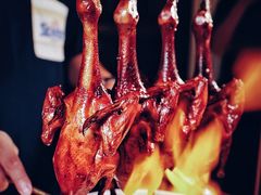 品臻松露干鲍脆皮乳鸽-海味观(老西门店)