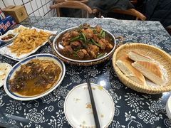 -八两八金·莱芜特色炒鸡(市南漳浦路店)