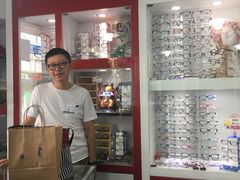 -老马眼镜店