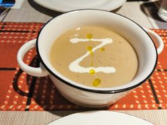 奶油蘑菇汤-Primo·丽莫意大利窑烤披萨