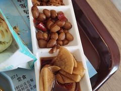 卤香花生米-魏家凉皮(十里河店)