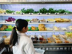 -万记麻辣烫国展总店