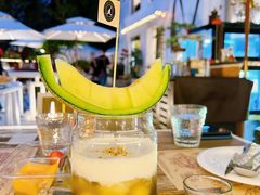 -Mark&Mars Restaurant