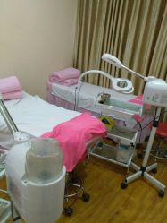 -成都苗方清颜专业祛痘