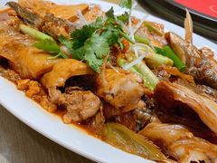 大连小船焖鱼-小船渔村•大连菜•大连焖鱼(黄河路店)
