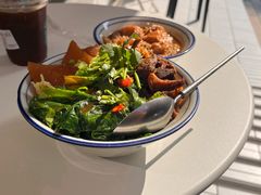 -CowCow其其·牛杂咖啡公司(六运店)