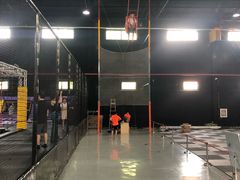 -嘿哟动霸CHUA·新潮玩运动娱乐中心·蹦床滑冰团建乐园