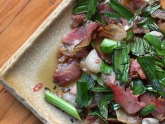 蒜苗老腊肉-青城甲(青城山店)