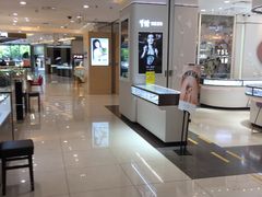 -百盛(莘庄店)