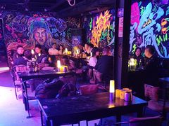 -vimi便利店酒吧
