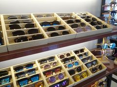 -肆兮眼镜·蔡司·徕卡战略合作店(大坪店)