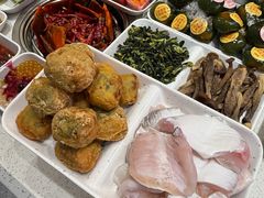 -龍歌自助小火锅(市南金茂湾店)