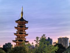 -龙华寺