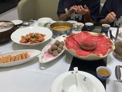 -红鼎豆捞·非遗鲍皇汤火锅(宝丰路店)