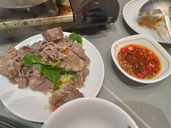 -金龙大四喜牛肉火锅