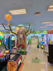 -莫莉幻想儿童乐园(武汉金银潭永旺店)