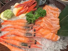 -牛YO寿喜烧·铁板烧和牛火锅自助(市府恒隆店)
