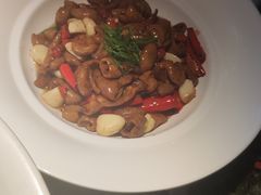 -西郊八号·山野江西菜(开发区店)