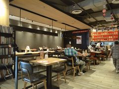 -必胜客(新中纬店)