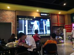 -中影荟星激光影城(西丽店)