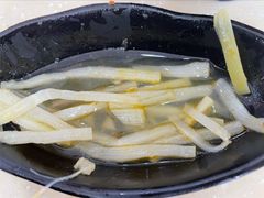 -龙记桂林米粉(财满街店)