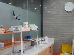 -上海仁爱医院口腔科 · 种植