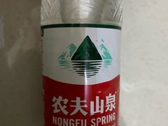 农夫山泉矿泉水-肚社毛肚火锅