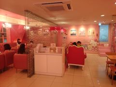 -Hello Kitty Cafe(弘大店)