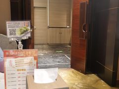 -万龙洲海鲜(南新仓店)