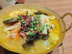 -穿越时尚餐厅(英武中路店)