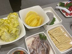 -海底捞火锅(金山百联店)