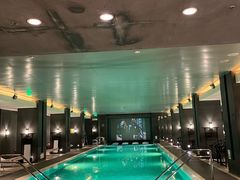 -丽思卡尔顿酒店泳池(金融街店)