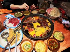 -周小明火锅(黑金冠社区店)