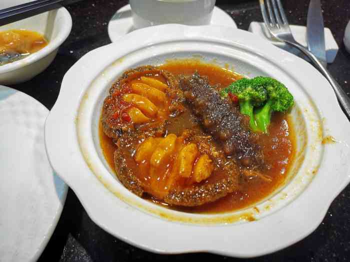 祥记燕翅鲍(汕头店)-"很久没跟家里人到这家店了,生意没以前红火.