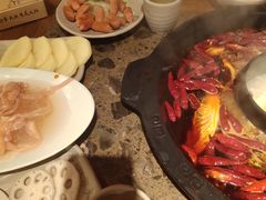 -舒家大院重庆老火锅(纪念塔店)